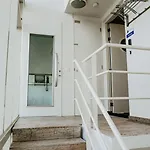 Apartmán De Zeeparel By Interhome