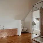 Apartmán De Zeeparel By Interhome