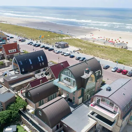Apartmán De Zeeparel By Interhome