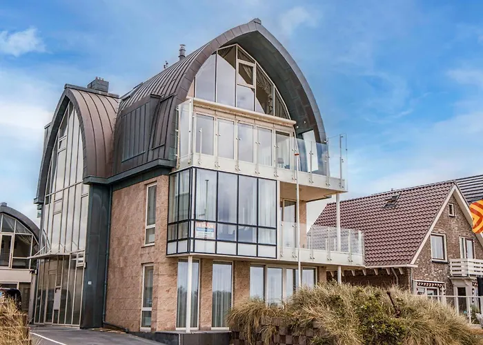 Apartman De Zeeparel By Interhome