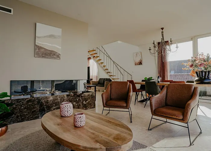 De Zeeparel By Interhome Apartman