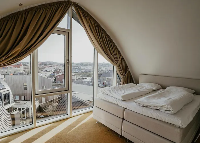 De Zeeparel By Interhome * Egmond aan Zee